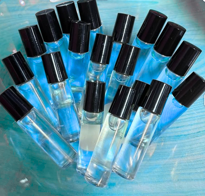 SWEET TOBACCO PERFUME ROLLER