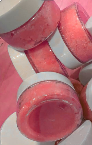STRAWBERRY LIP SCRUBS